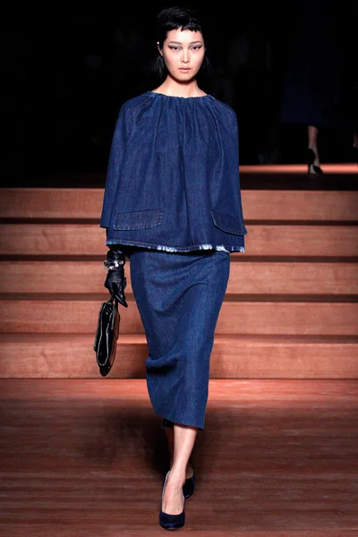 Look 33